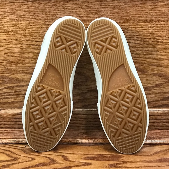 Converse One Star Ox Egret Gold Shoes - Picture 6 of 8